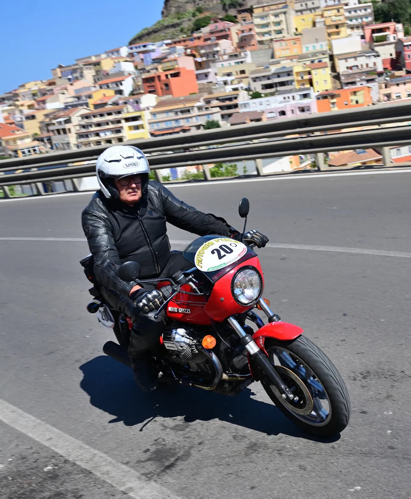 Membri dello staff del Motogiro d'Italia durante la manifestazione